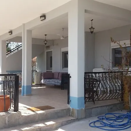 Manos House 度假居 艾斯普罗瓦塔