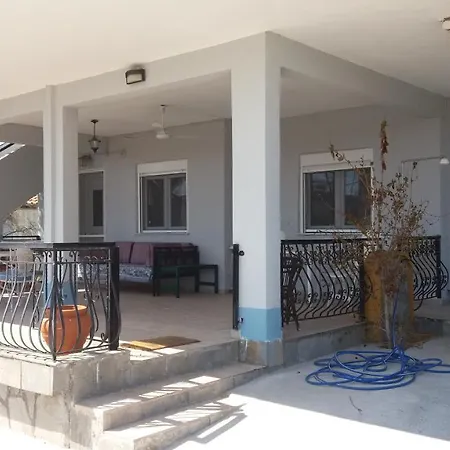 Manos House 度假居 艾斯普罗瓦塔